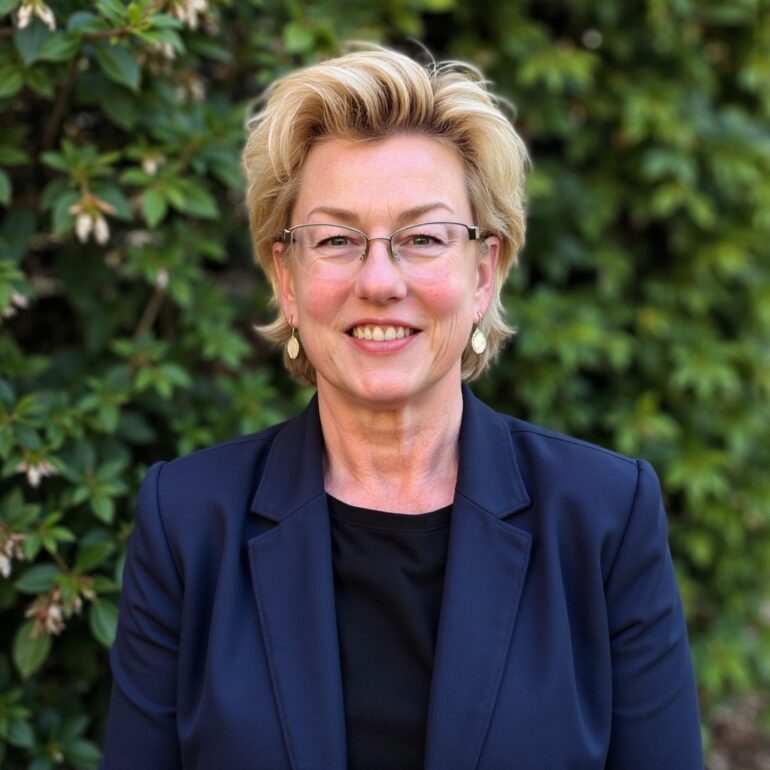 Club Meeting April 17, 2025 Speaker: Kathleen Clark Executive Event Chair for the Walk to End Alzheimer’s